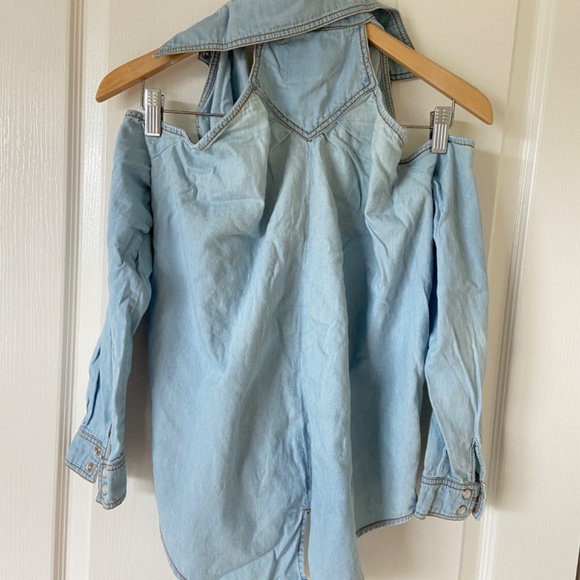 Shoulder-less Jean top - Picture 2 of 2